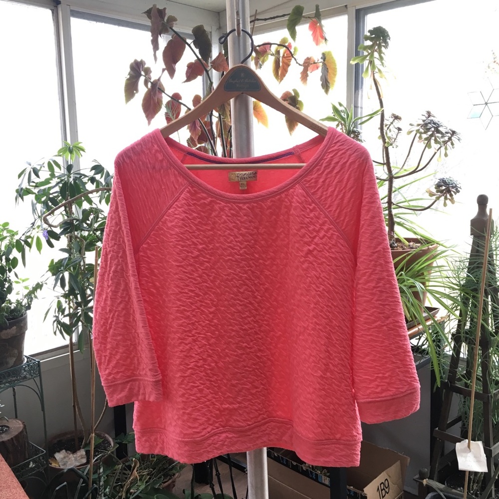 Princess by Vera Wang coral pink sweater 👑